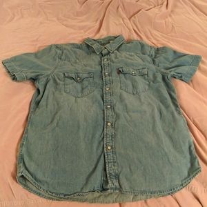Men's Levi's short sleeve denim shirt L